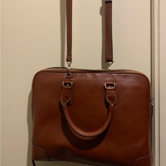 Handbags - NEW Genuine leather bag